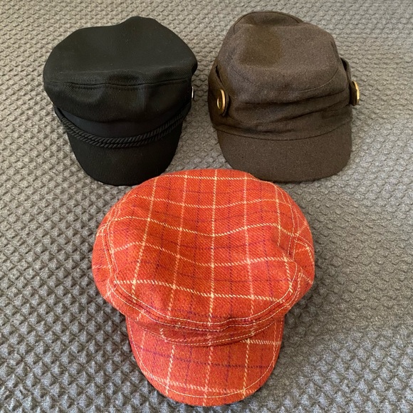Lot of 3 ladies hats, orange J Crew, one brown, one black.